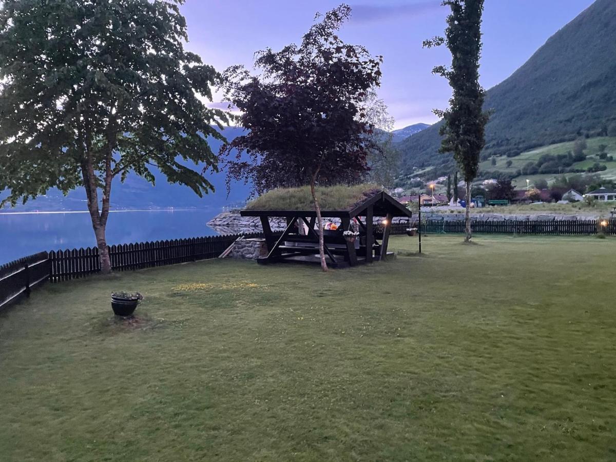 Olden Apartments 2 Stryn Dış mekan fotoğraf